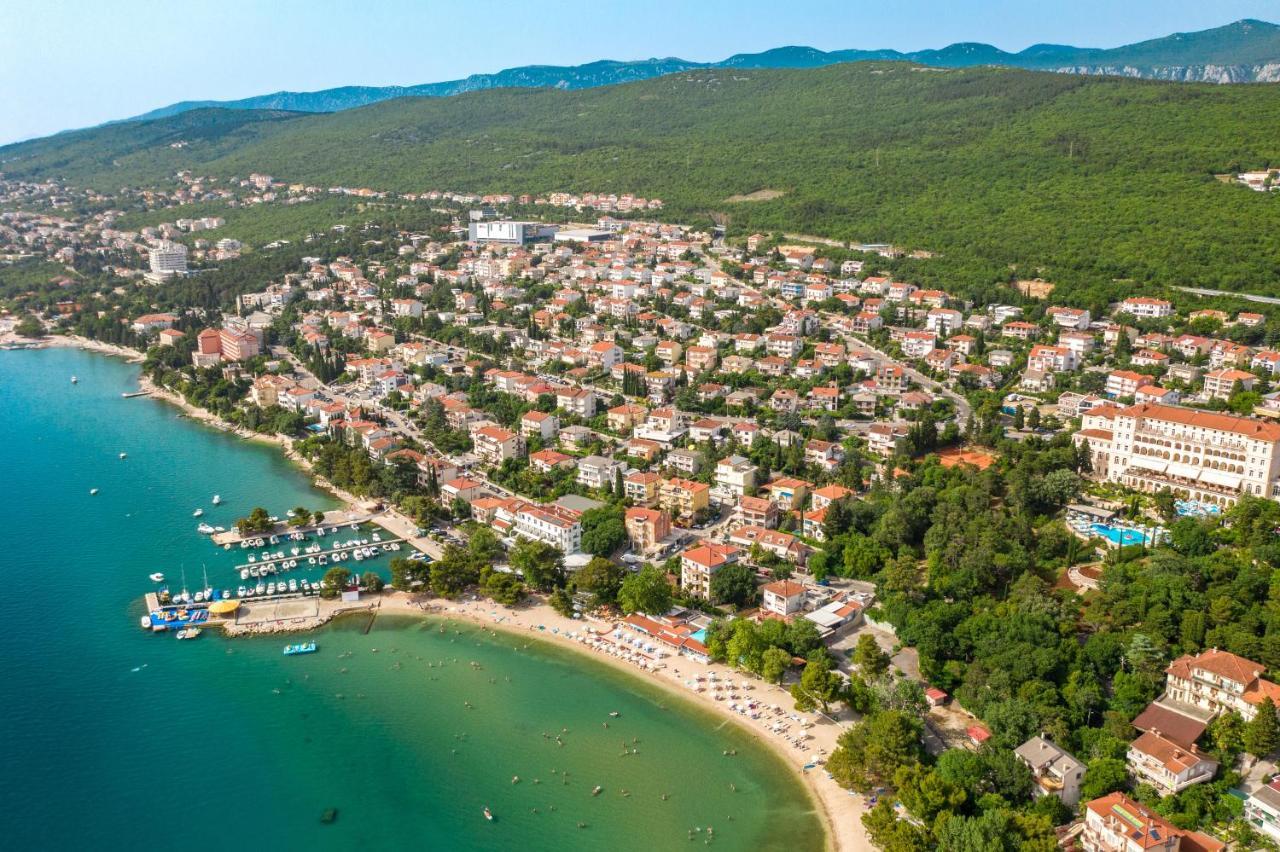 Apartments Jasna Crikvenica Eksteriør billede